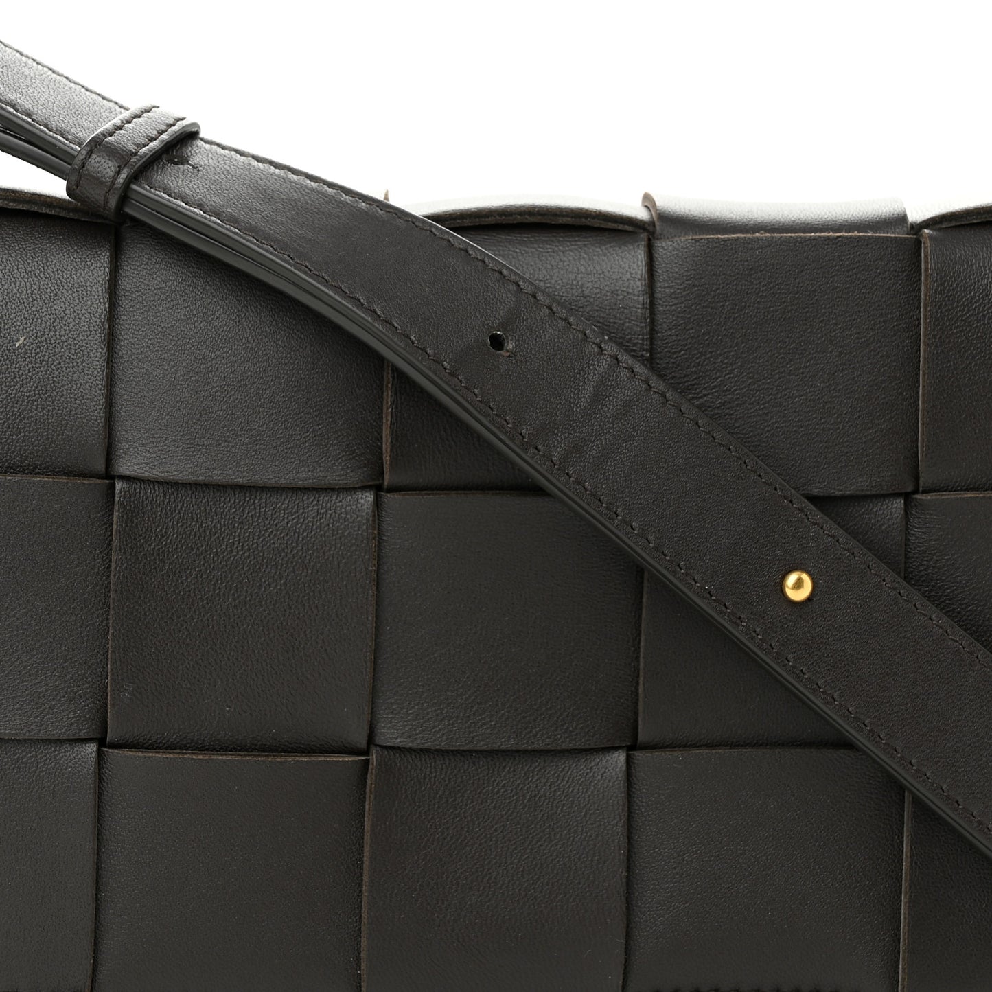 Lambskin Maxi Intrecciato Cassette Crossbody Bag Fondant