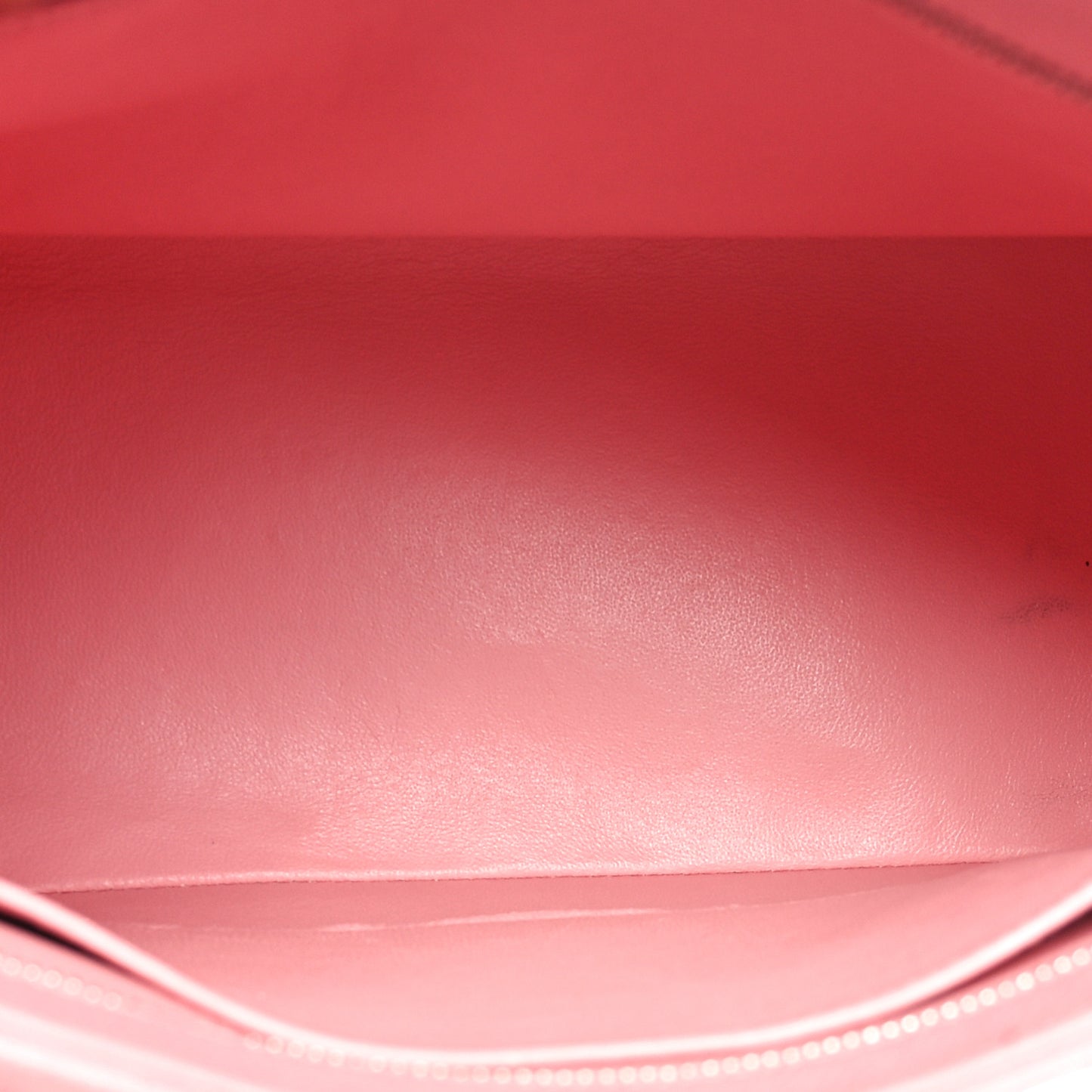 Caviar Medallion CC Tote Light Pink