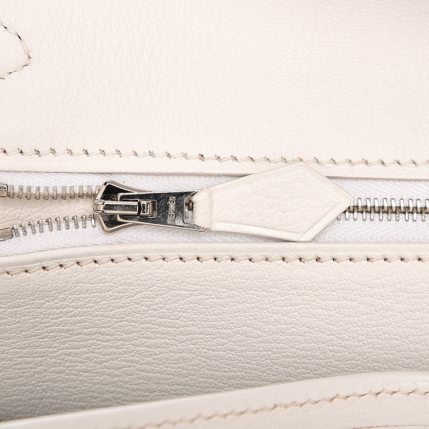 Hermes Taurillon Clemence Bi-Color Birkin 30 Mykonos White 16 of 29