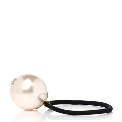 Chanel Pearl CC Hair Tie Black White 4 of 5