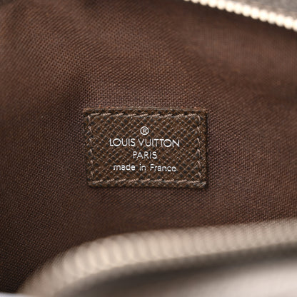 Louis Vuitton Taiga Dimitri Grizzli 6 of 13