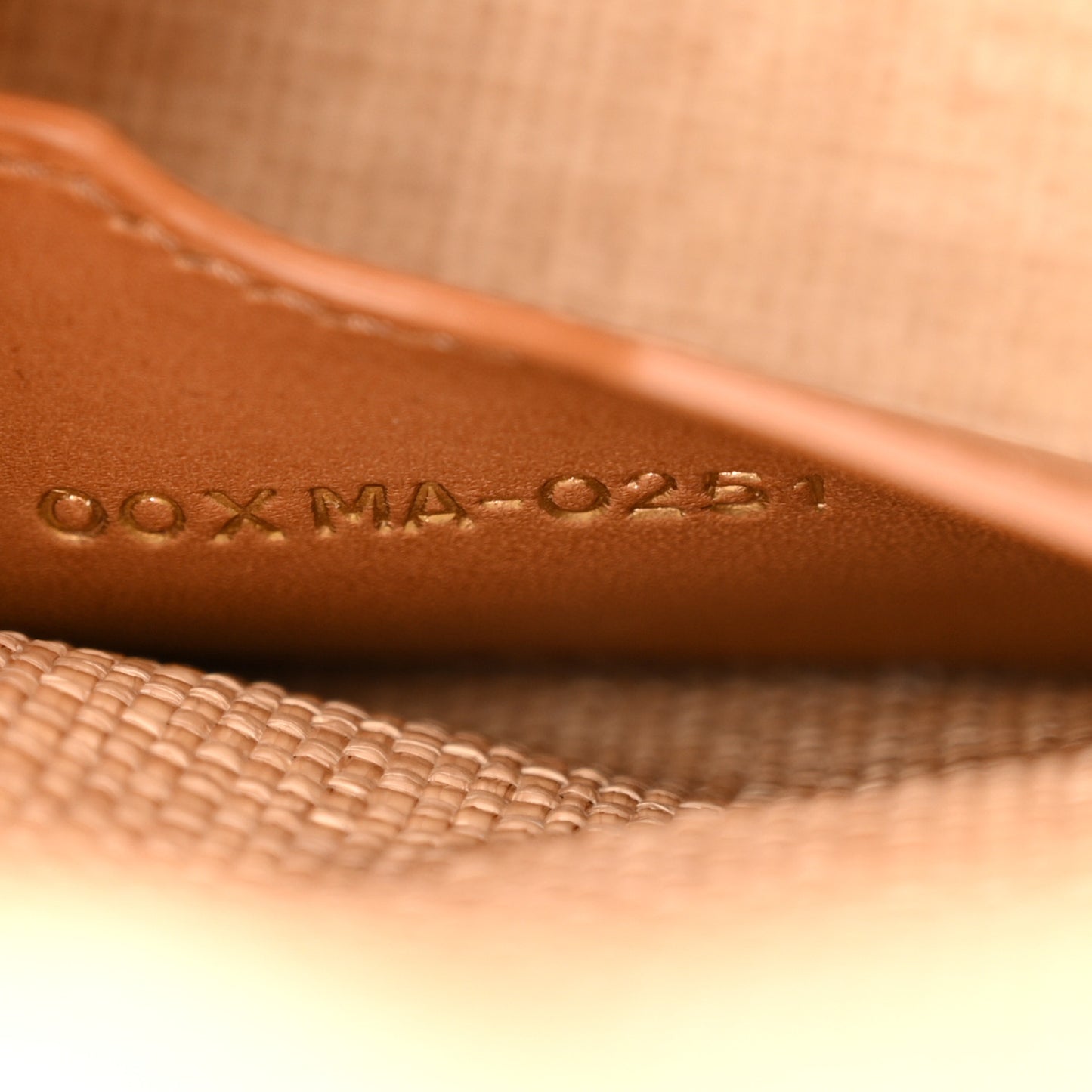 Raffia Macro Cannage Lady D-Joy Natural