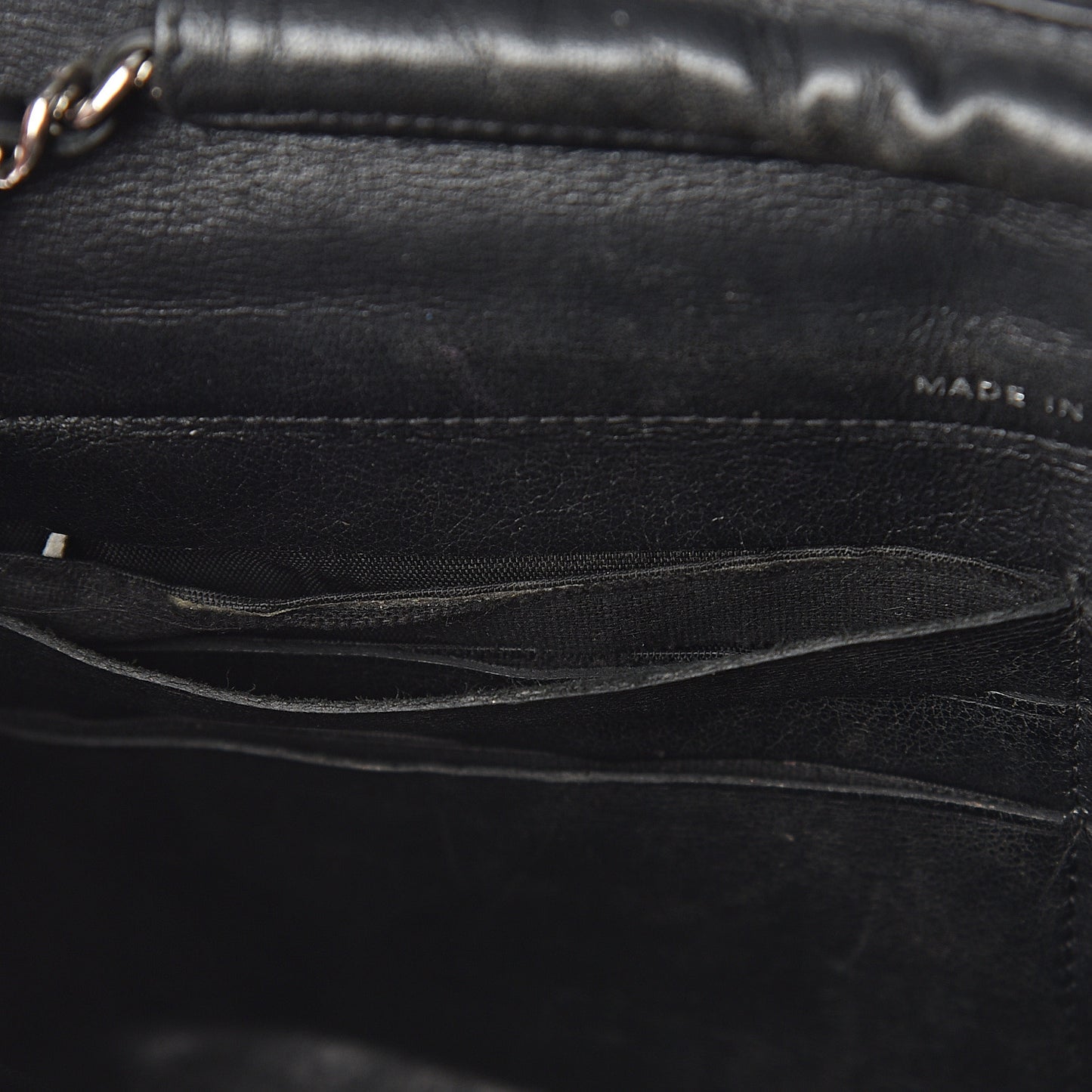 Patent Quilted Brilliant Wallet On Chain WOC Black