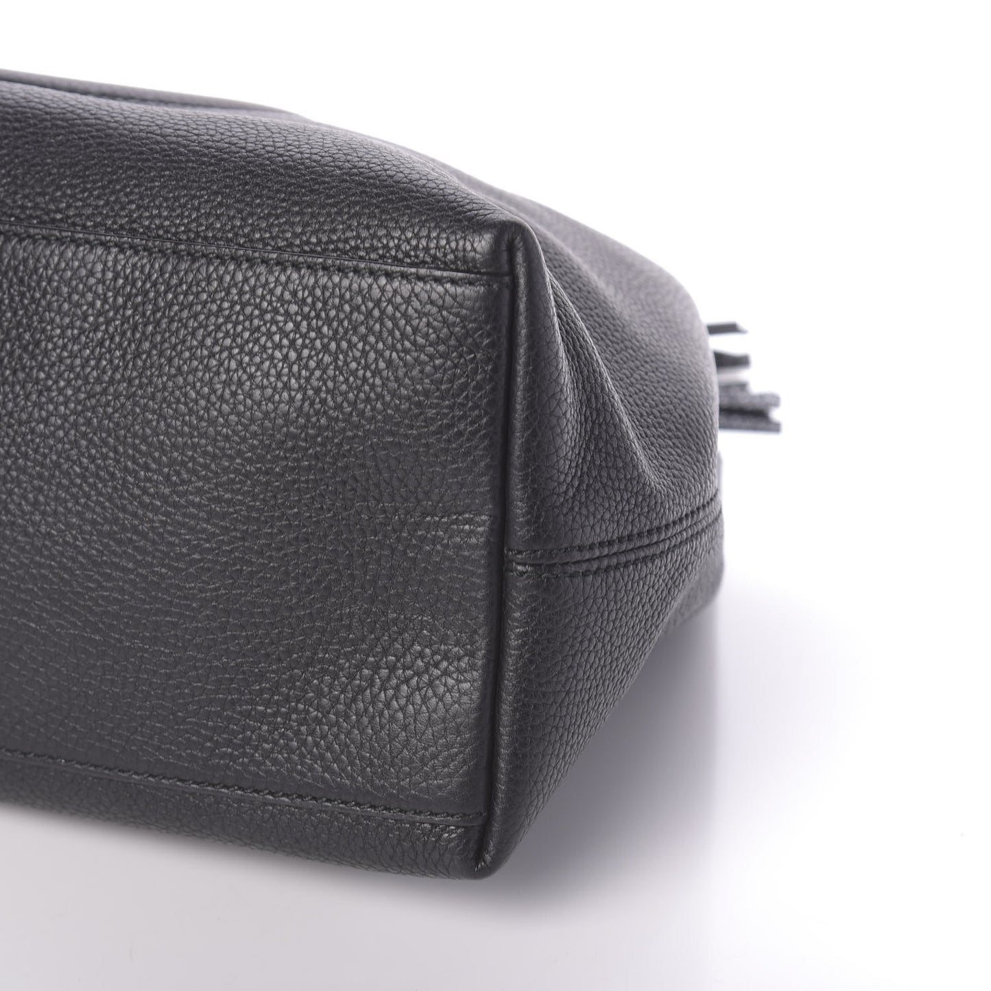 Pebbled Calfskin Medium Soho Chain Shoulder Bag Black