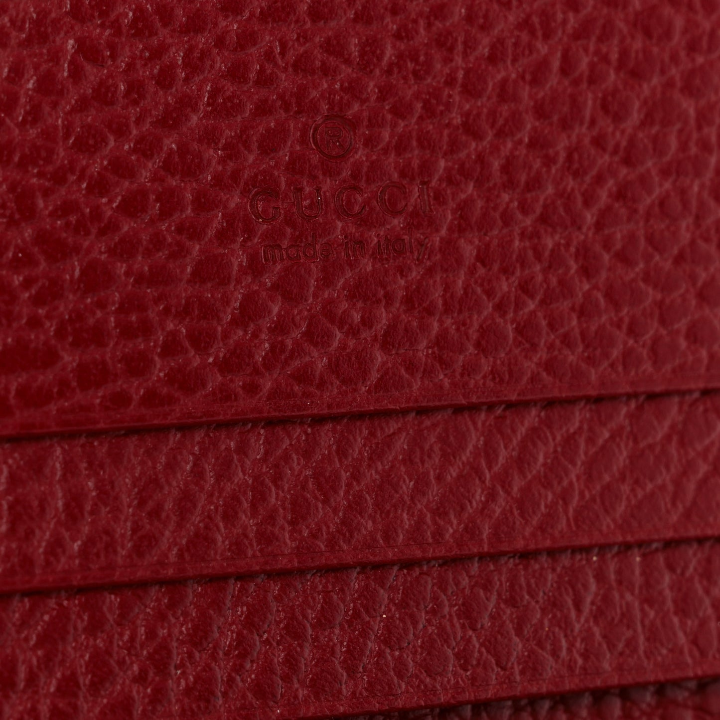 Pebbled Calfskin GG Marmont Card Case Hibiscus Red