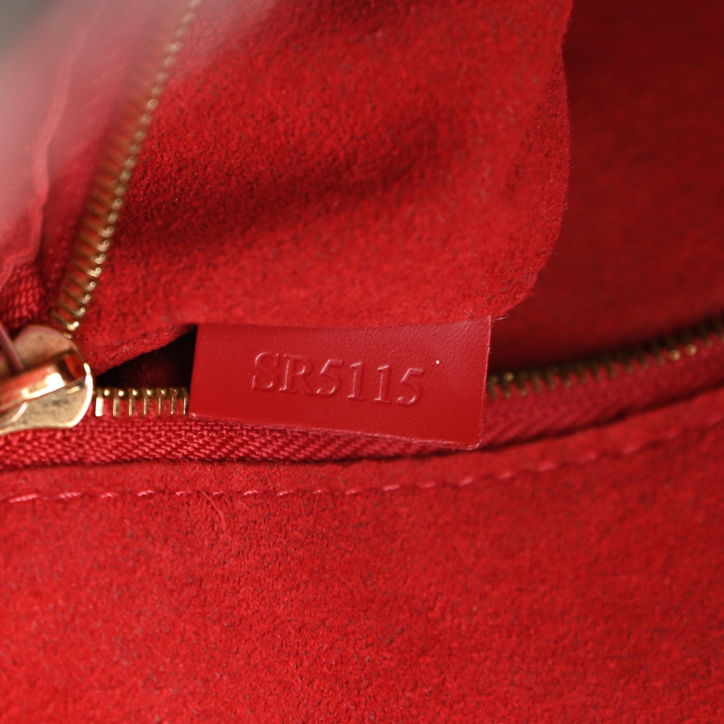 Damier Ebene Caissa Hobo Cherry