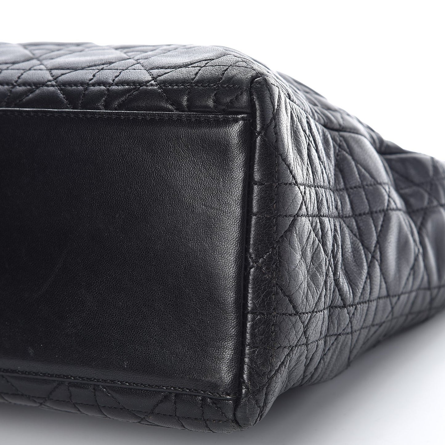 Lambskin Cannage Medium Lady Dior Black