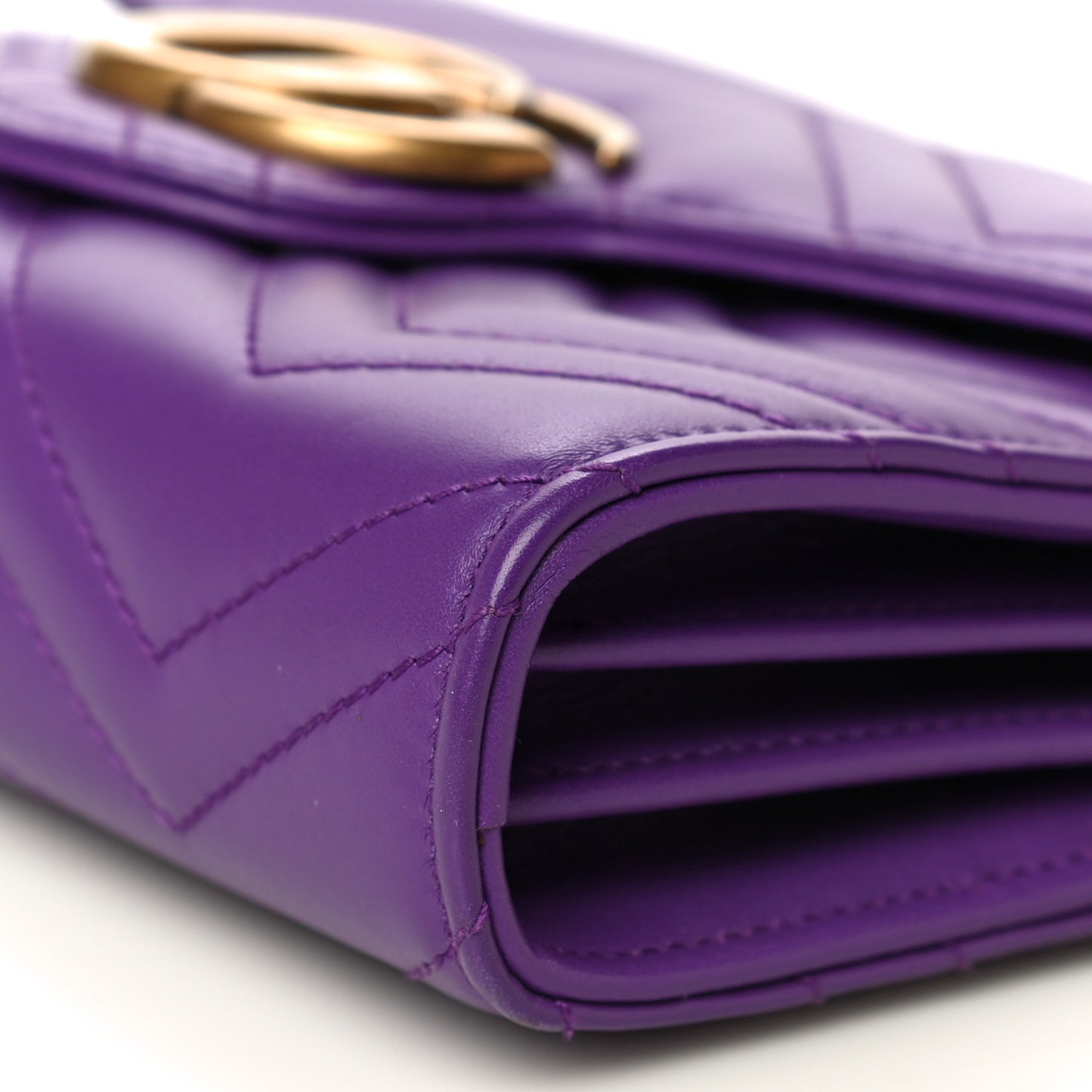 Calfskin Matelasse GG Marmont Chain Wallet Shine Purple