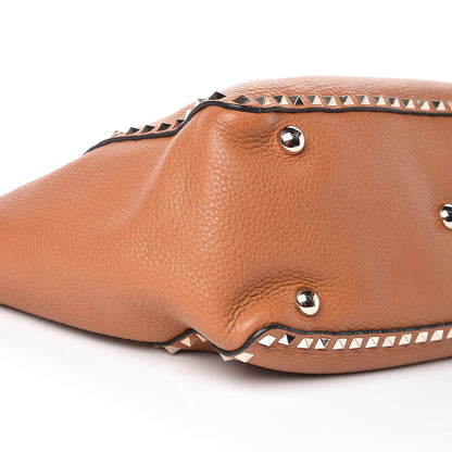 Valentino Garavani Pebbled Calfskin Medium Rockstud Tote Light Cuir 9 of 10