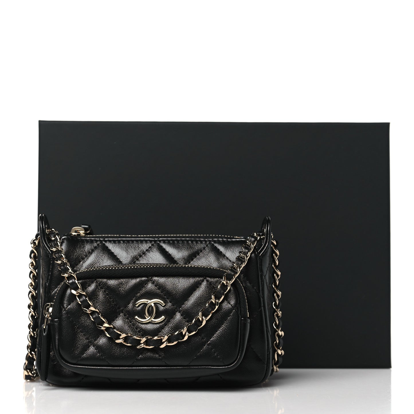 Shiny Crumpled Lambskin Quilted Clutch With Chain Black Black