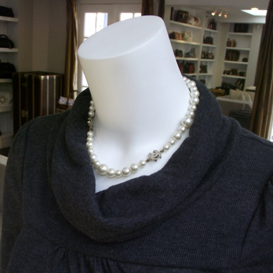 Chanel Pearl Crystal CC Necklace 2 of 5