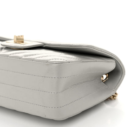 Chanel Metallic Aged Calfskin Chevron Quilted 2.55 Reissue Mini Flap Silver 10 of 10