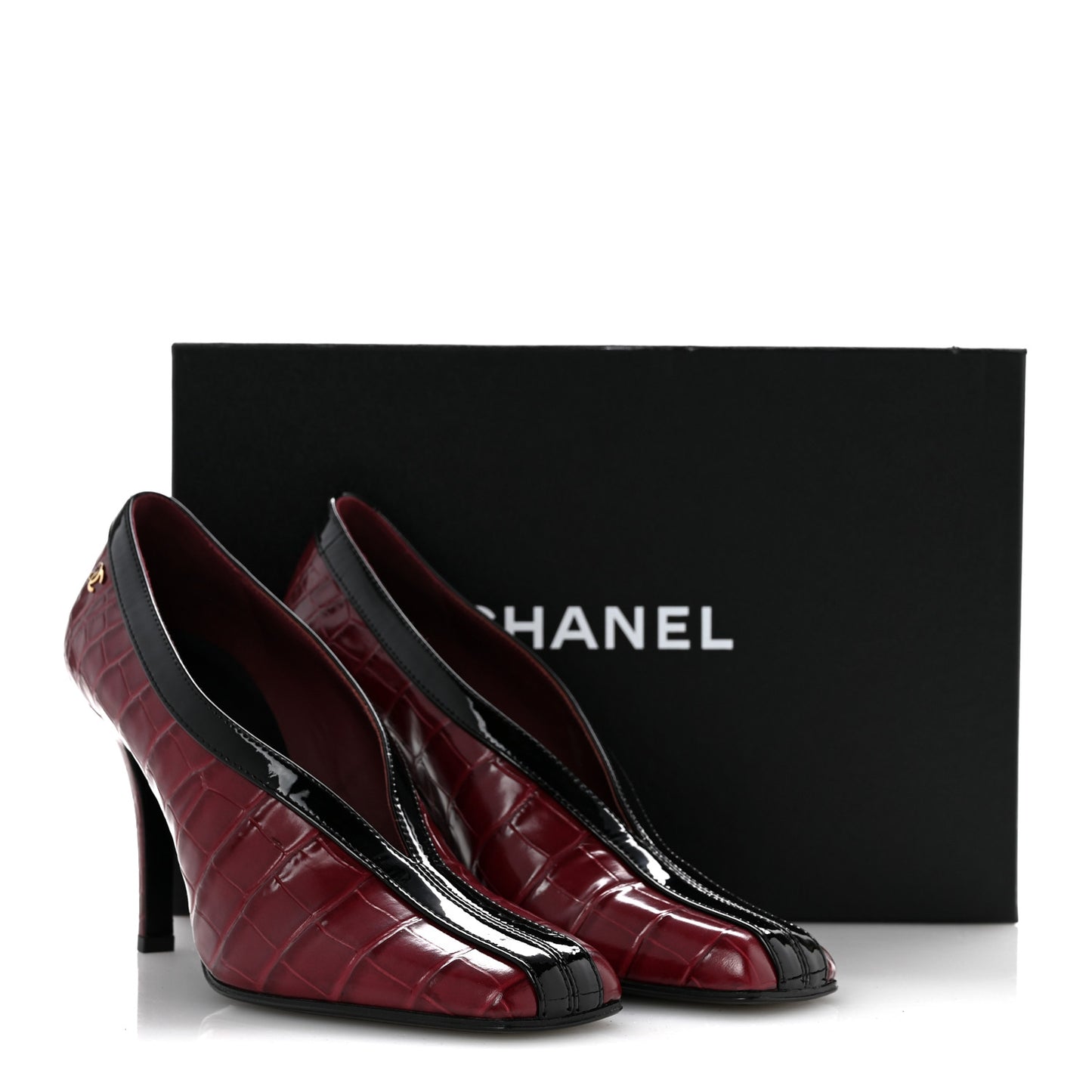 Crocodile Embossed Patent Calfskin Pumps 37.5 Burgundy Black