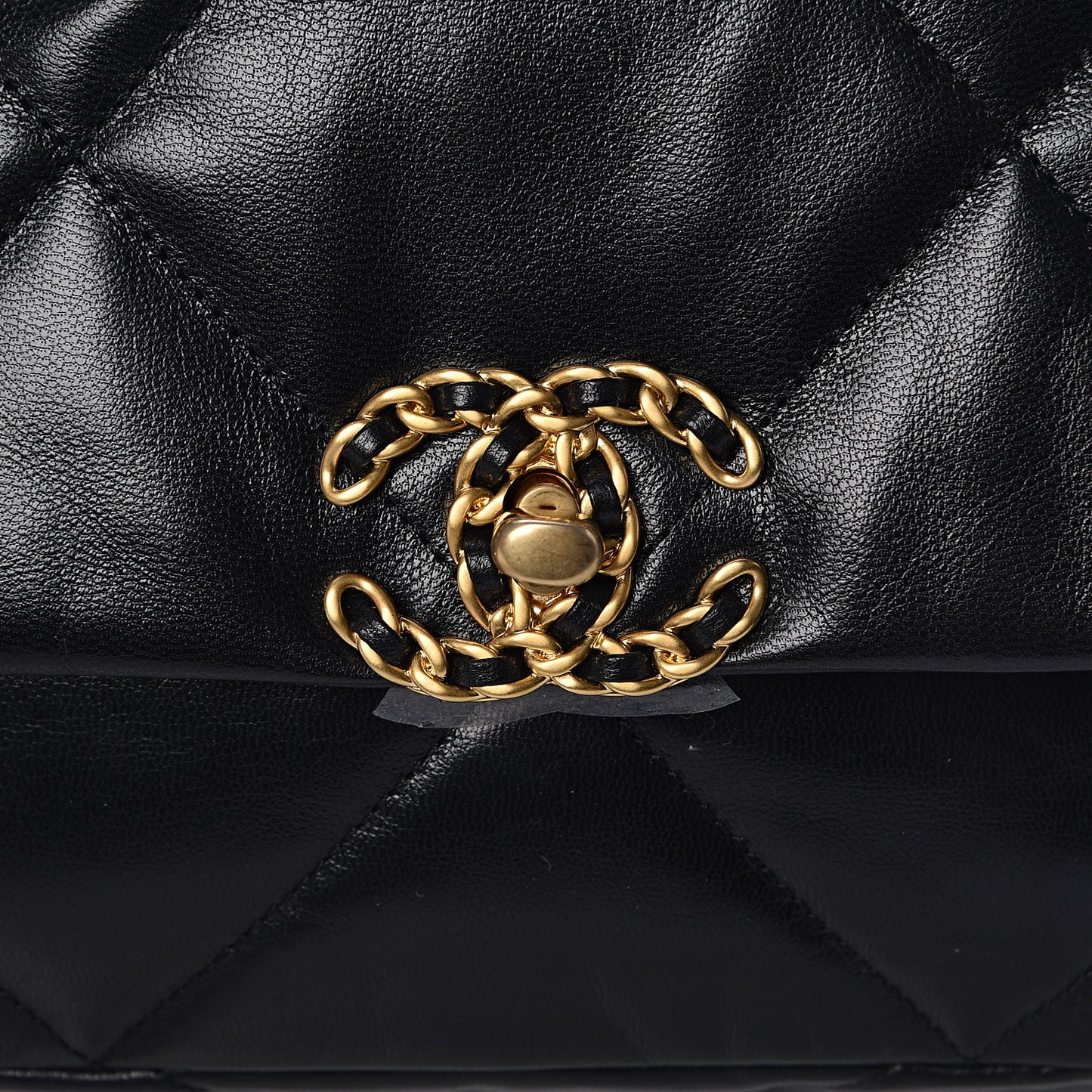 Goatskin Quilted Medium 19 Flap Black