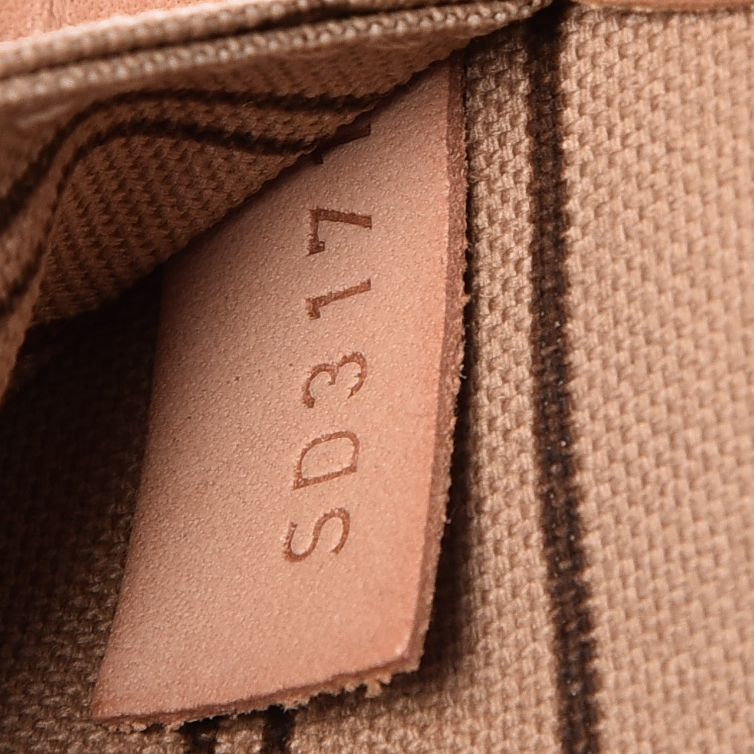 Louis Vuitton Monogram Neverfull MM 7 of 7