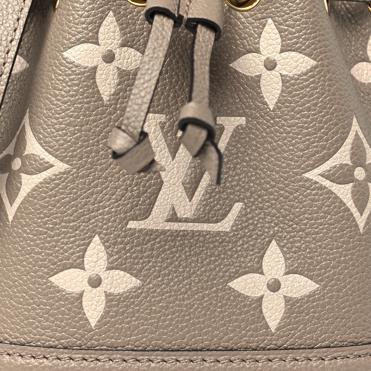 Louis Vuitton Empreinte Monogram Giant Nano Noe Tourterelle Creme 7 of 10