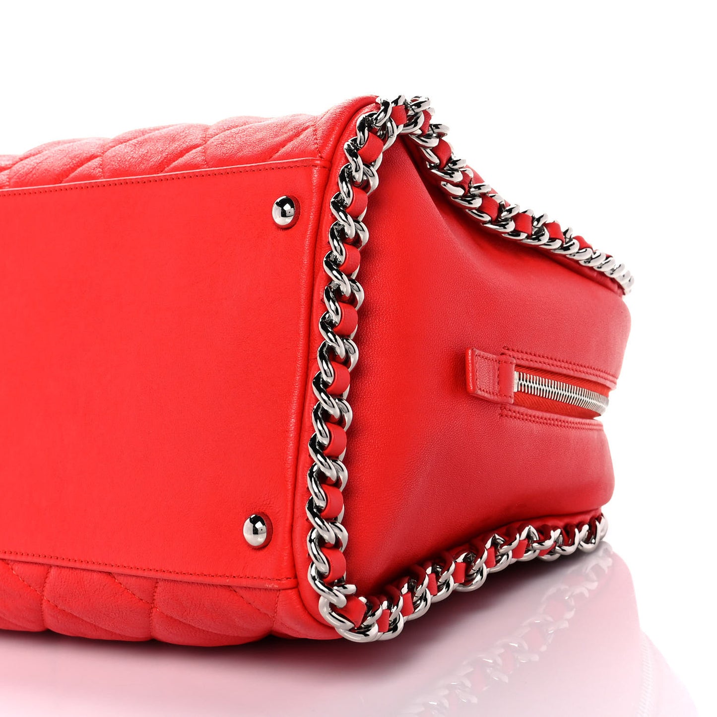 Washed Lambskin Chain Around Bowler Red