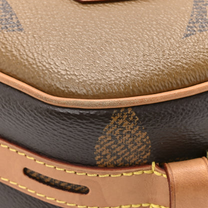 Louis Vuitton Reverse Monogram Giant Boite Chapeau Souple 11 of 14