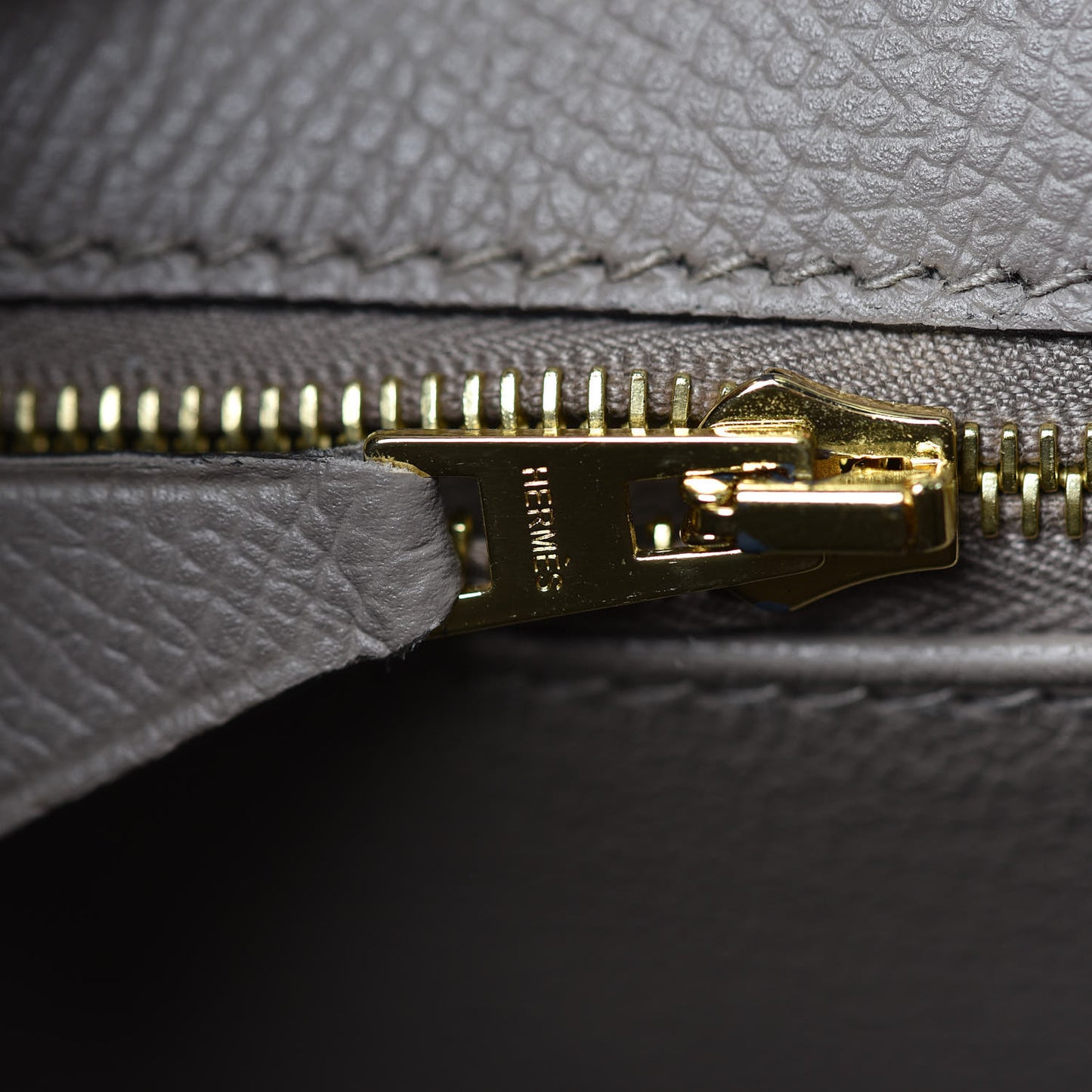 Epsom Kelly Sellier 28 Gris Asphalte