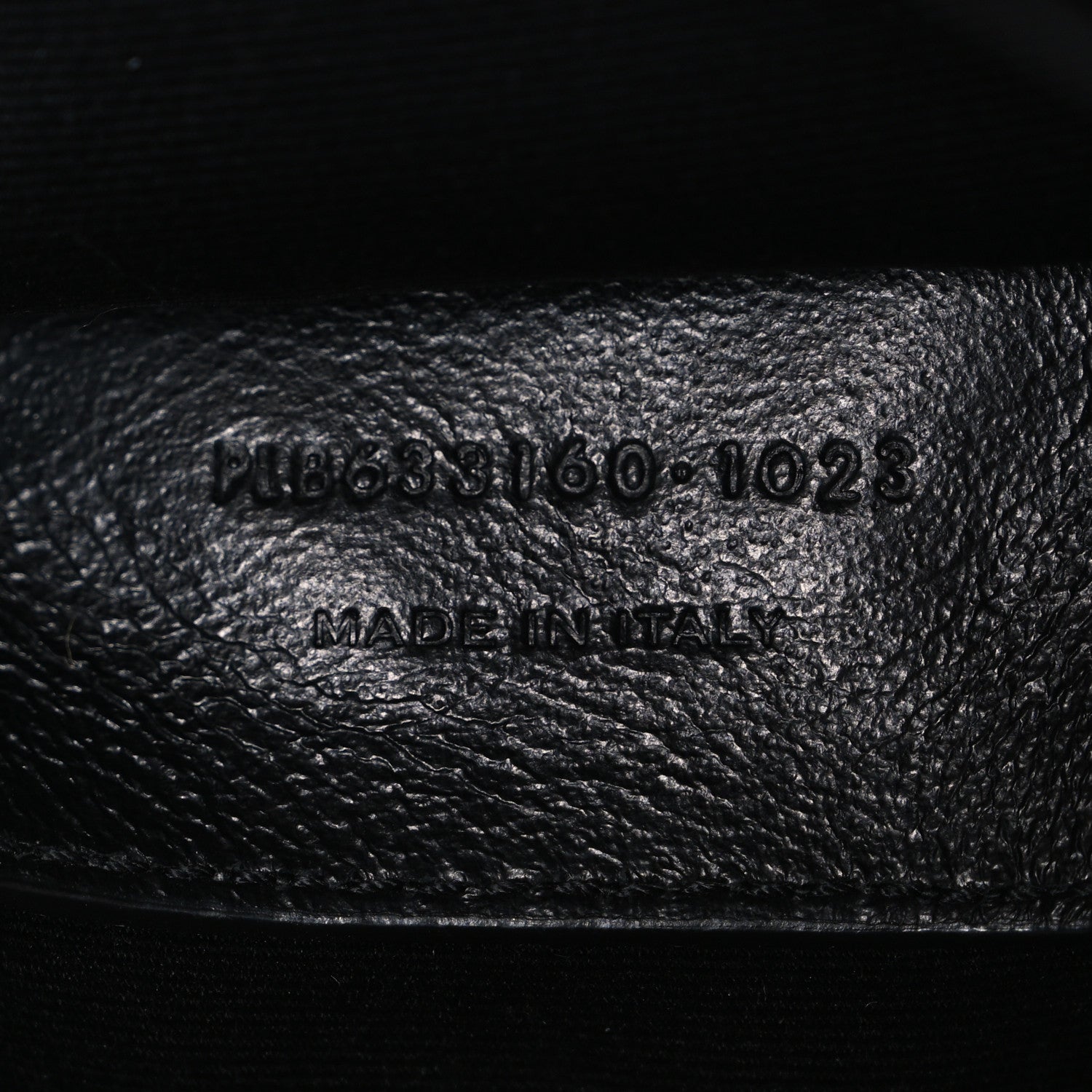 Saint Laurent Crinkled Calfskin Matelasse Monogram Baby Niki Chain Satchel Black 7 of 10