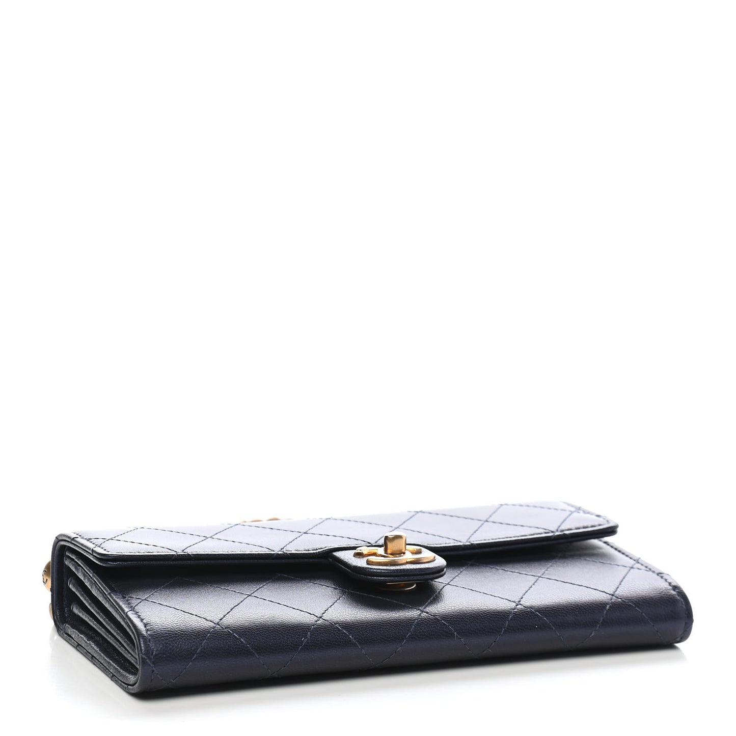 Iridescent Lambskin Quilted Chic Pearls Clutch With Chain Blue