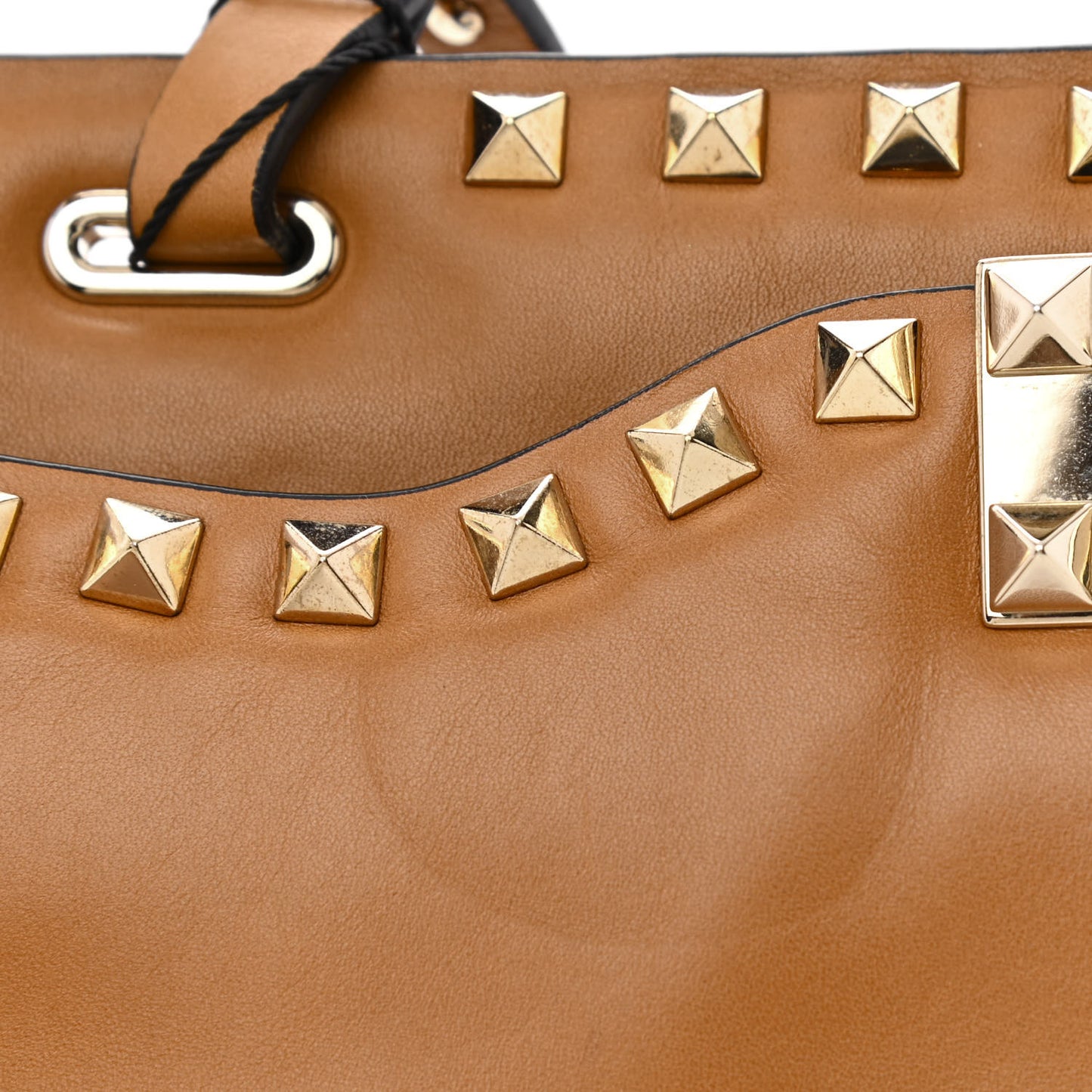 Vitello Rockstud Shoulder Satchel Light Cuir