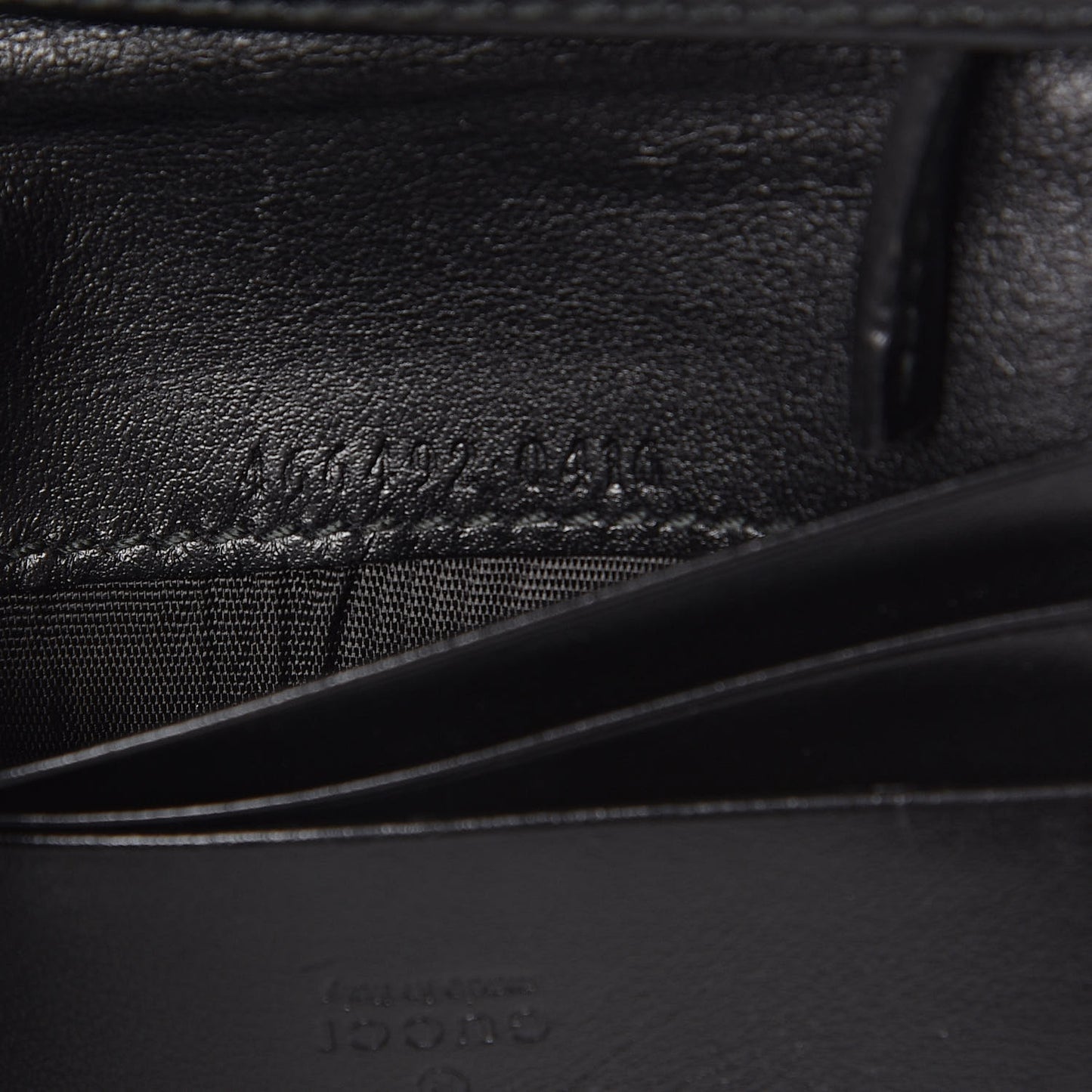 Calfskin Matelasse GG Marmont Card Case Wallet Black