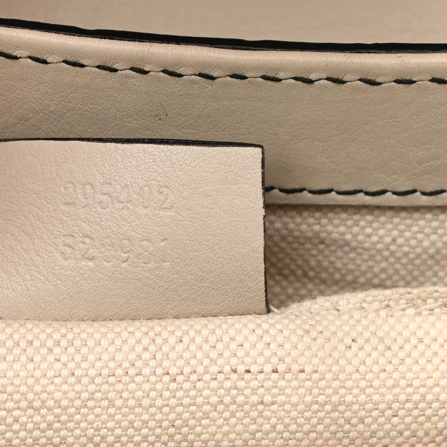 Guccissima Signature Medium Emily Chain Shoulder Bag Mystic White