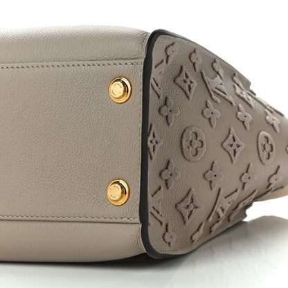 Louis Vuitton Calfskin Monogram Tufting On My Side Galet 9 of 9