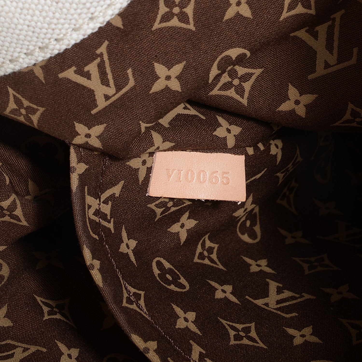 Louis Vuitton Toile Globe Shopper Cabas MM 7 of 7