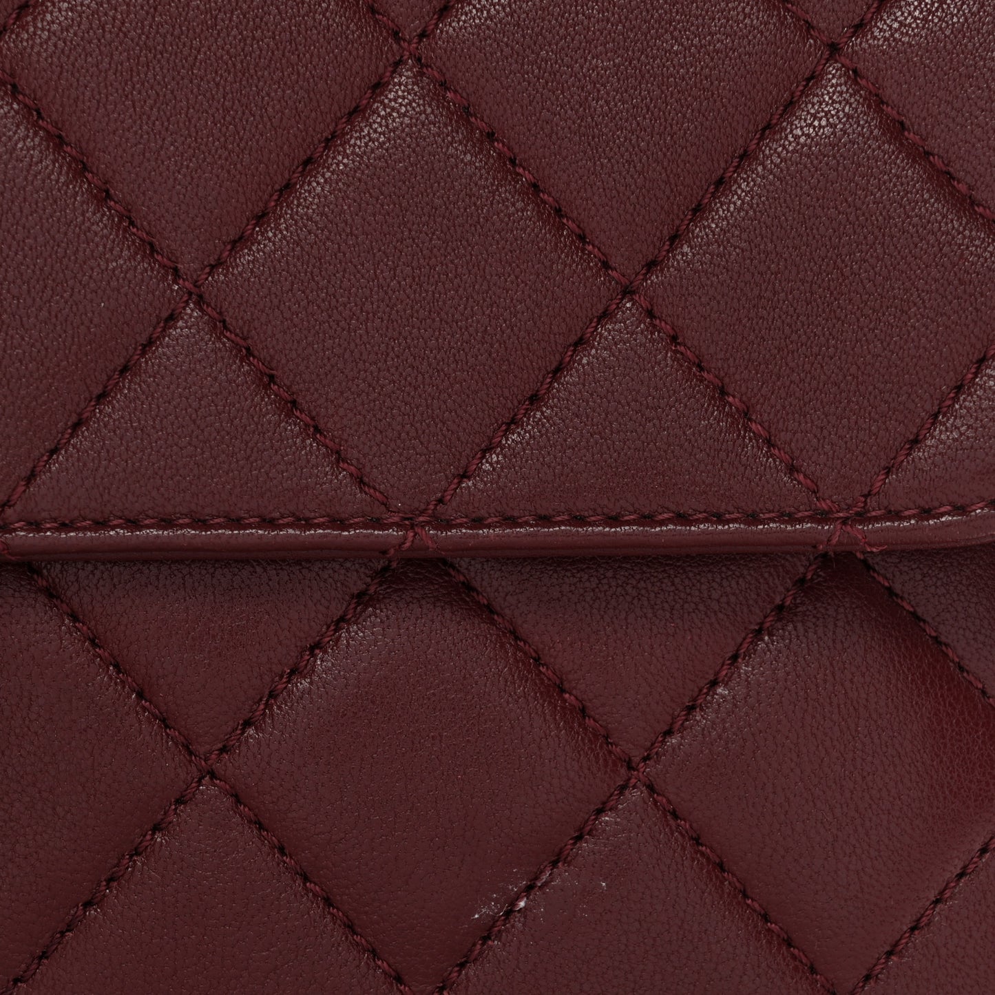 Sheepskin Quilted Large Beauty Lock Flap Burgundy