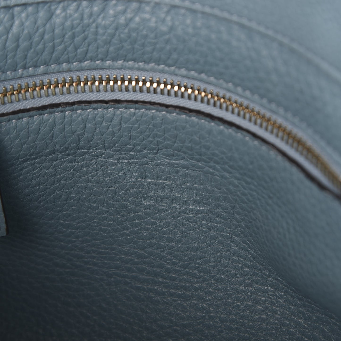 Pebbled Calfskin Small Rockstud Flip-Lock Messenger Bag Light Blue