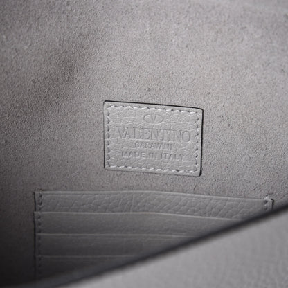 Valentino Garavani Pebbled Calfskin Large Rockstud Envelope Clutch Pastel Grey 8 of 10