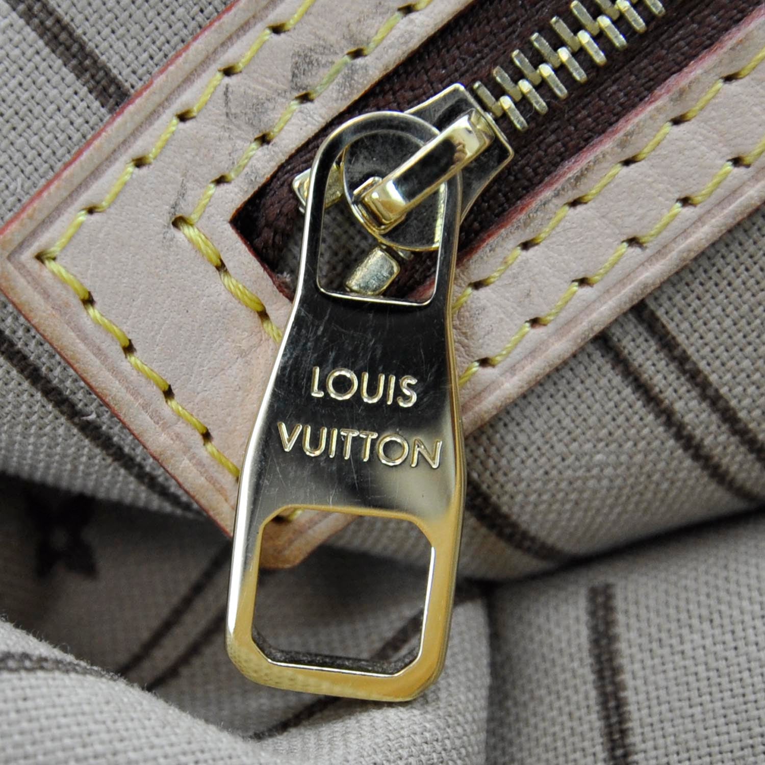 Louis Vuitton Monogram Delightful PM 22 of 24