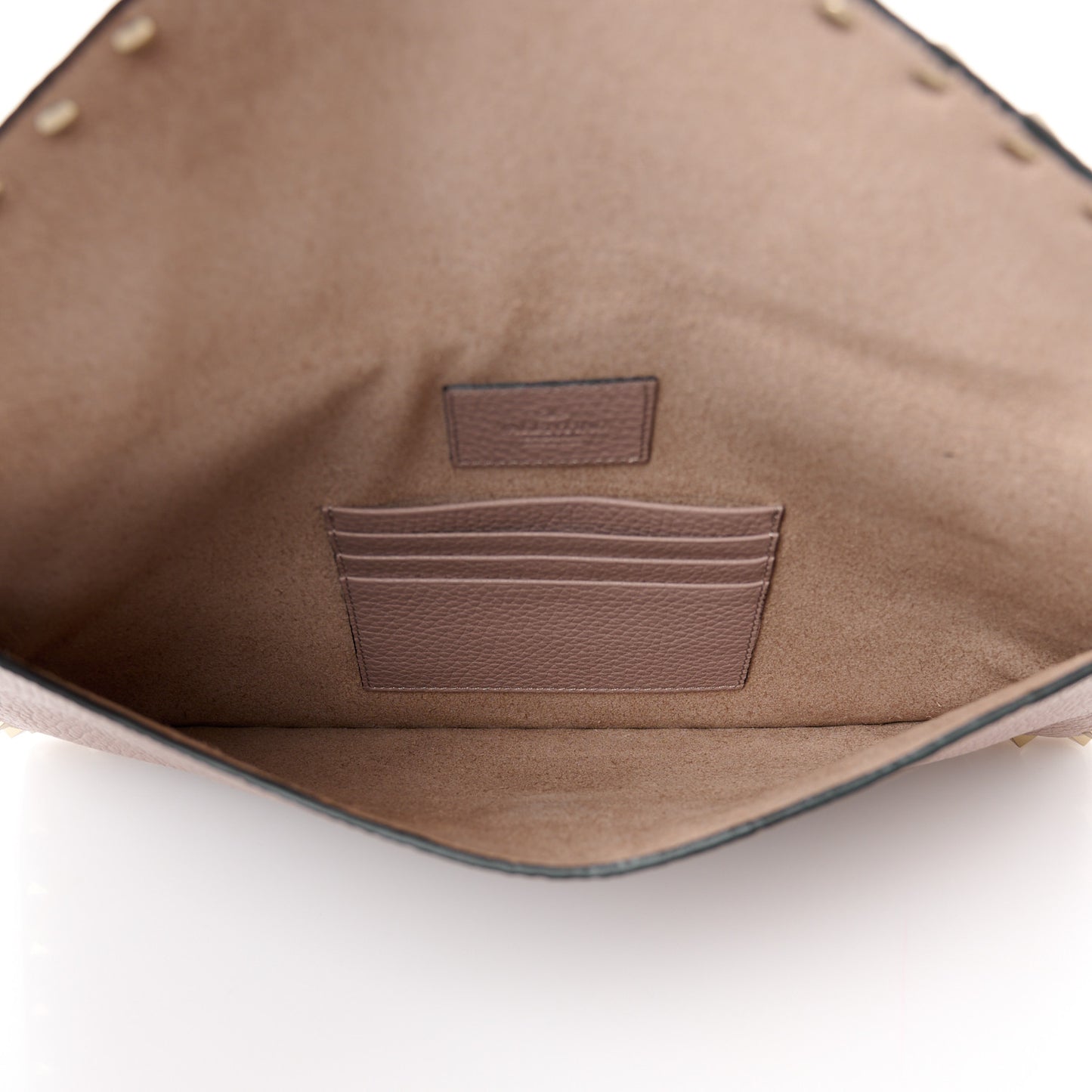 Pebbled Calfskin Large Rockstud Envelope Clutch Poudre