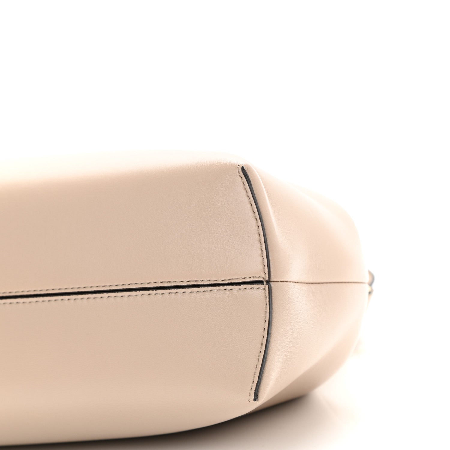 Fendi Shiny Nappa Medium Fendi First Nuvola 11 of 11