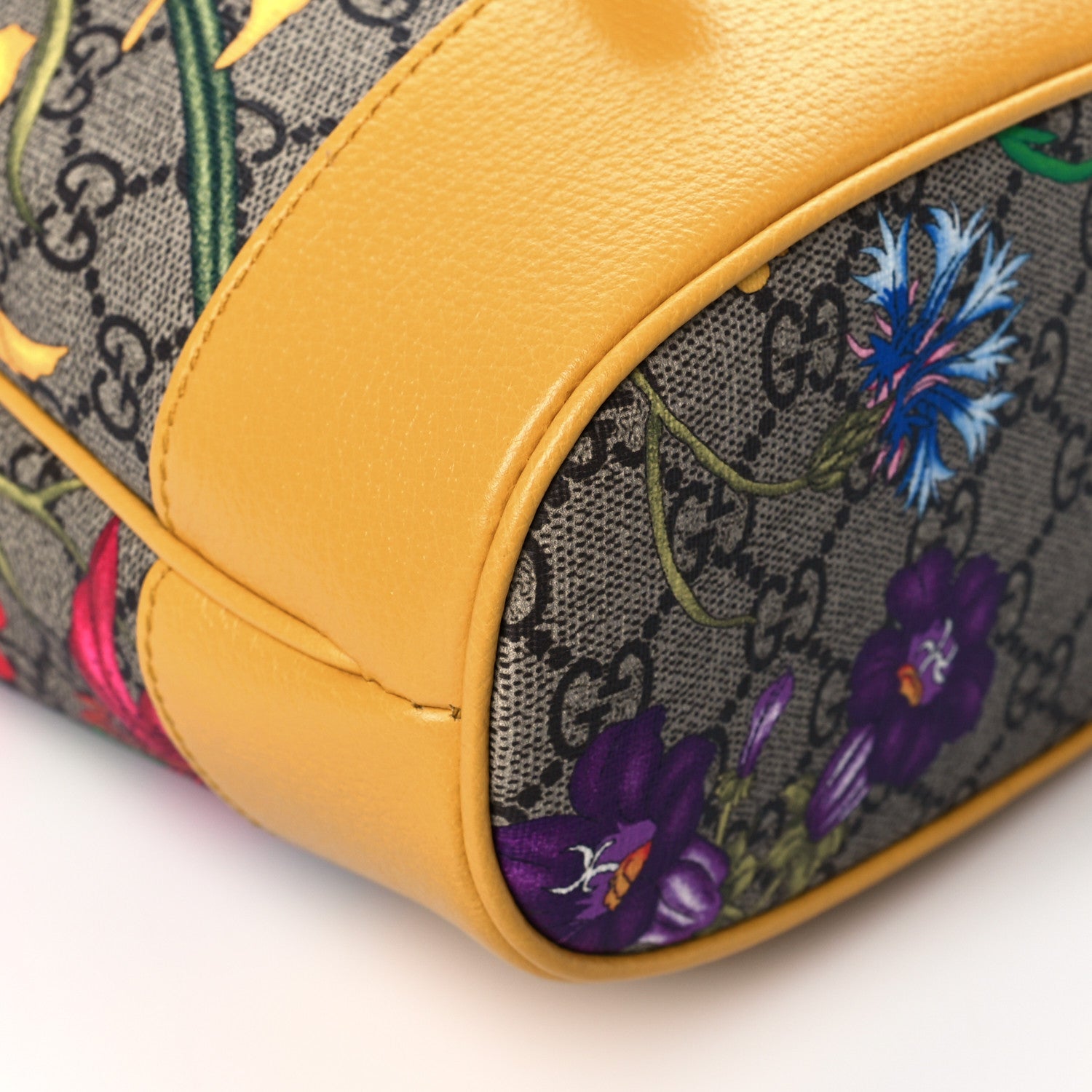 Gucci GG Supreme Monogram Flora Small Ophidia Bucket Bag Beige Multicolor Crop 10 of 11
