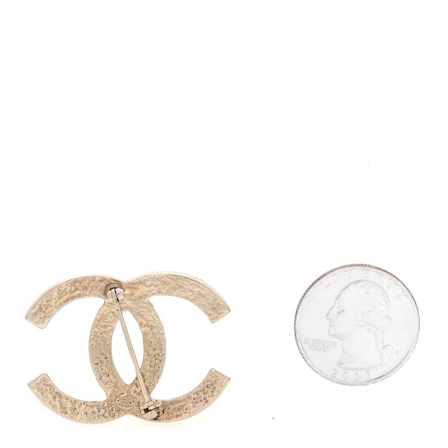 Metal Pearl CC Brooch Silver