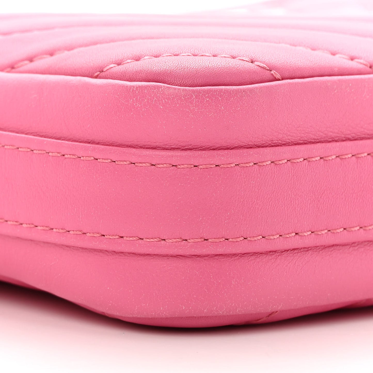 Lambskin Chevron Quilted Small Promenade Camera Case Pink