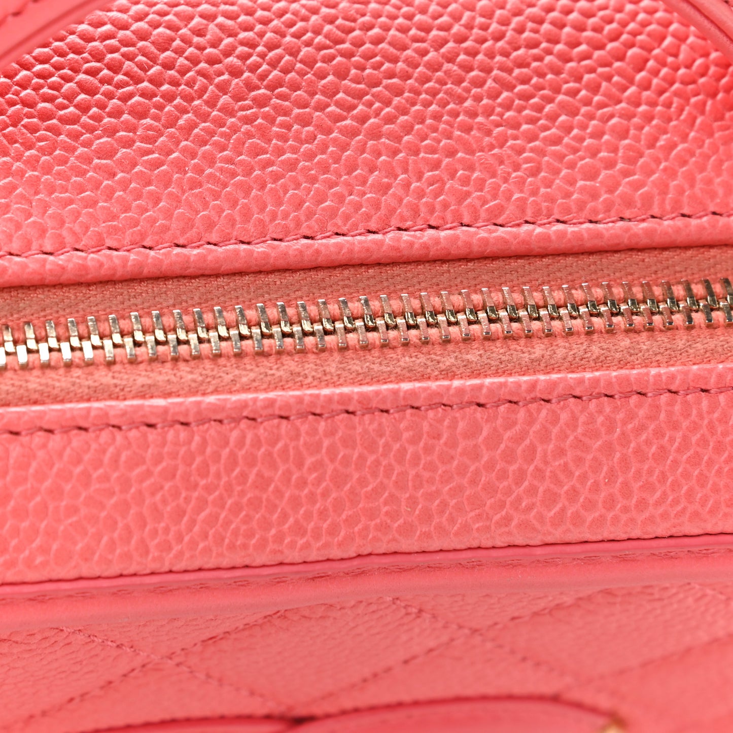 Caviar Quilted Medium CC Filigree Vanity Case Coral