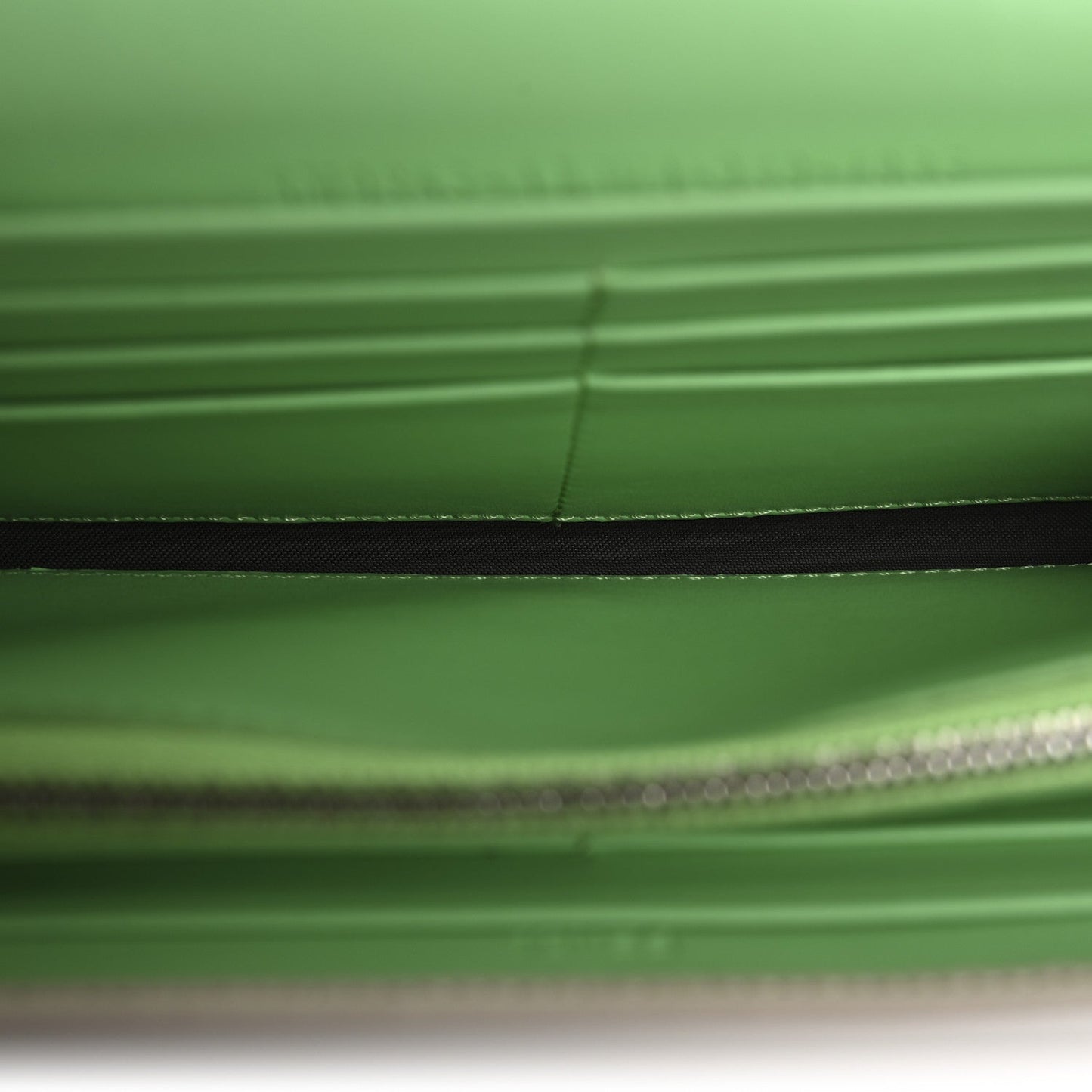 Vitello King Cruise FF Diamonds Continental Envelope Wallet On Chain Latte Edamame