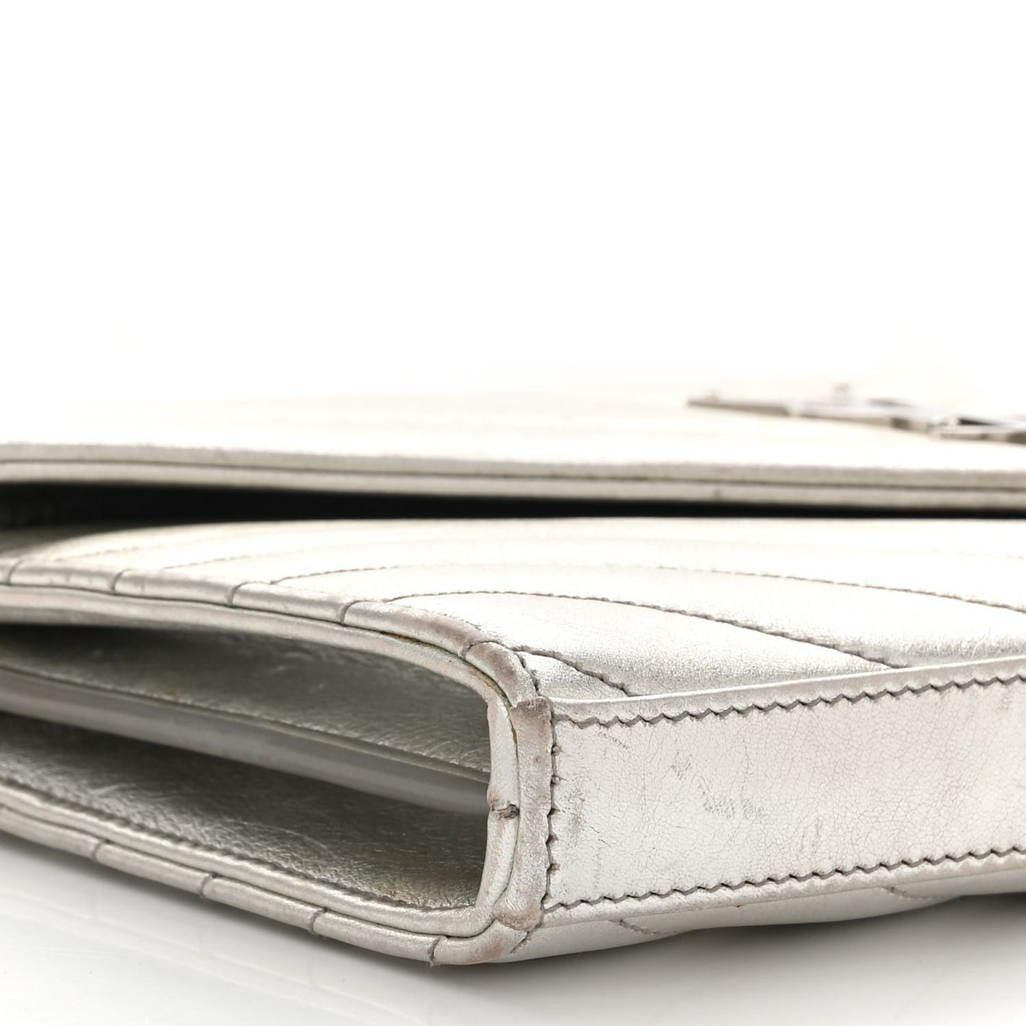Metallic Lambskin Matelasse Chevron Monogram Chain Wallet Argento