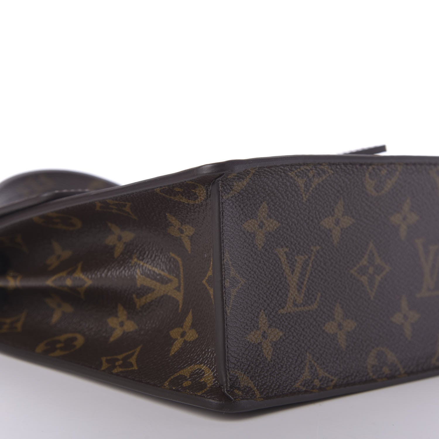 Louis Vuitton Vernis Epi Monogram Spring Street Bitume Metallise 6 of 8
