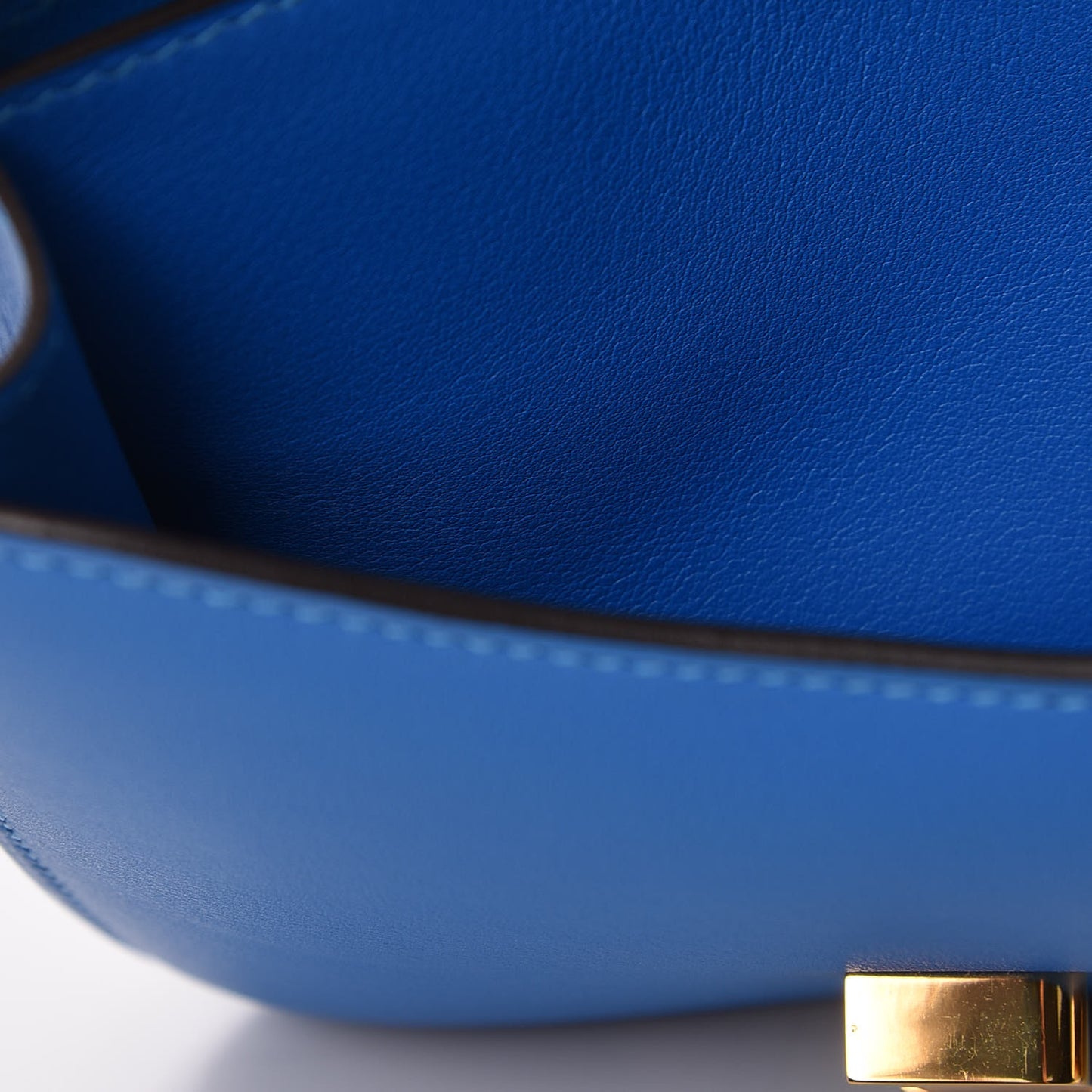 Swift Constance 18 Bleu Hydra