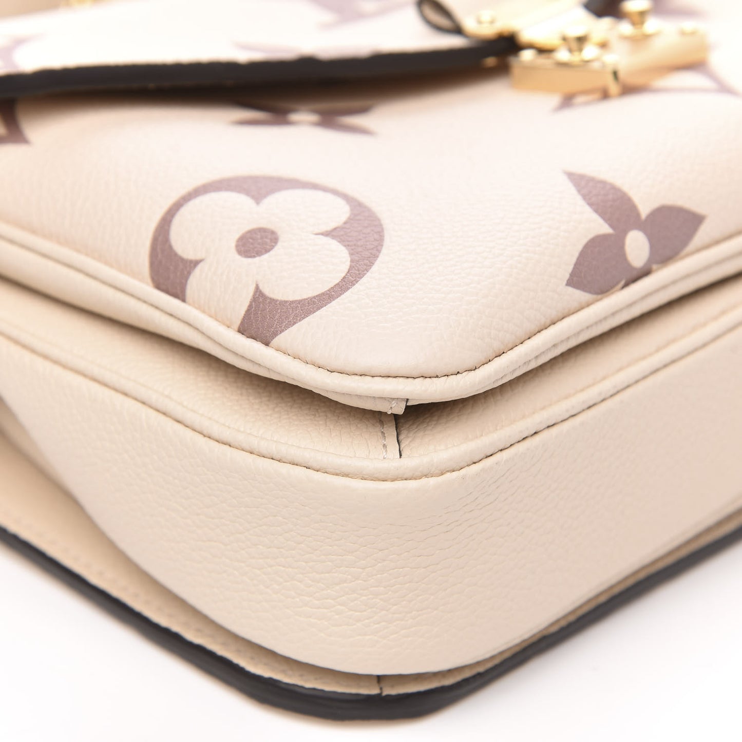 Empreinte Monogram Giant Pochette Metis Creme Bois De Rose