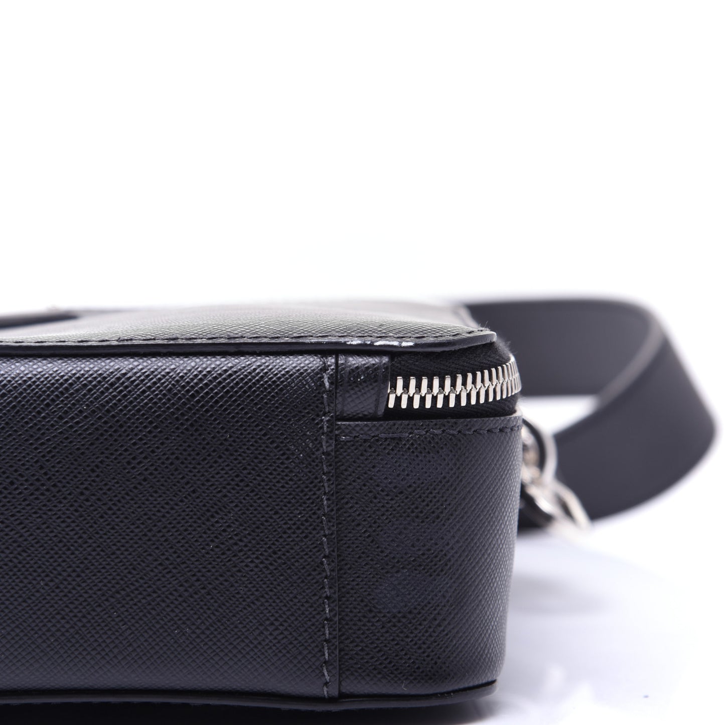 Saffiano Travel Medium Brique Crossbody Bag Black