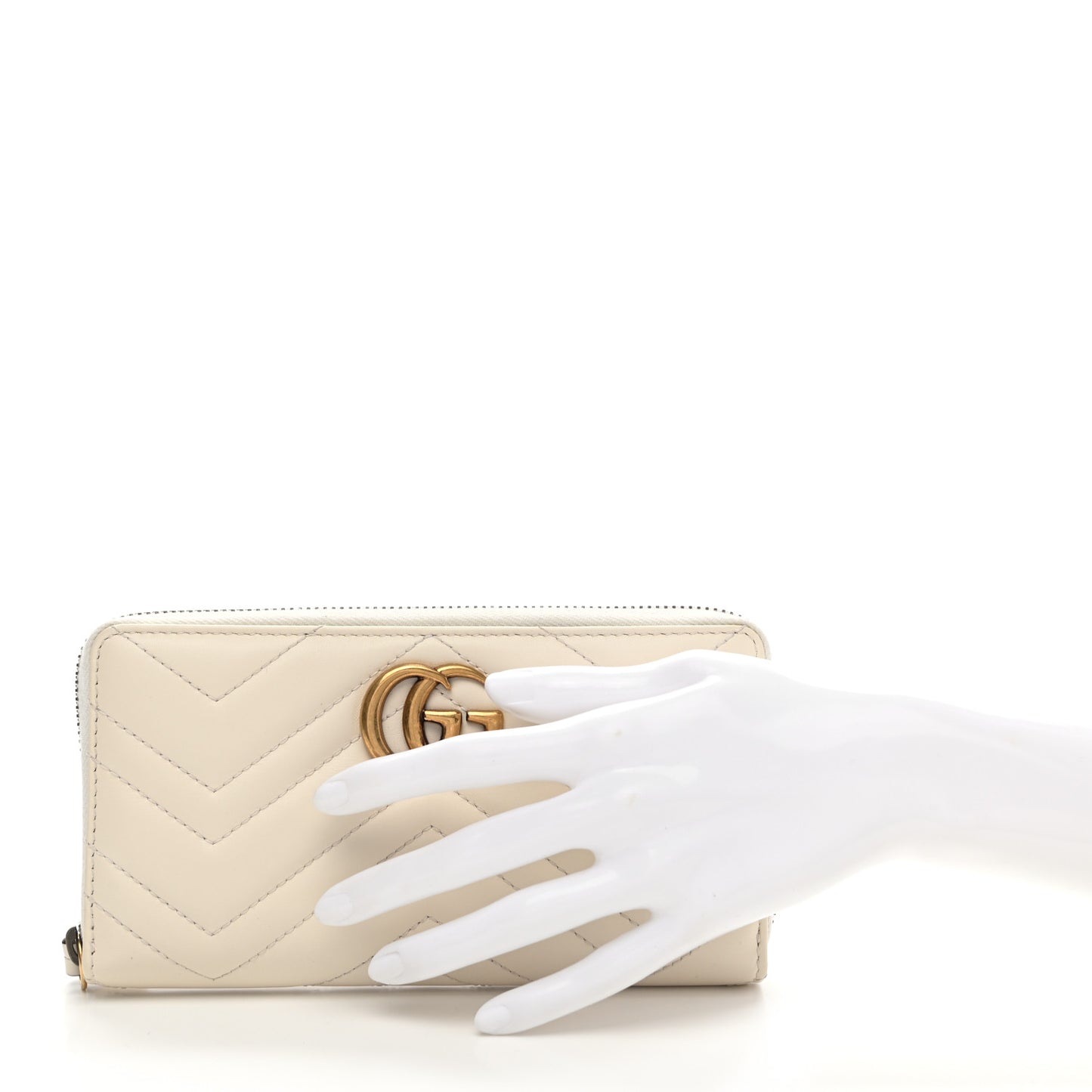 Calfskin Matelasse GG Marmont Zip Around Wallet White