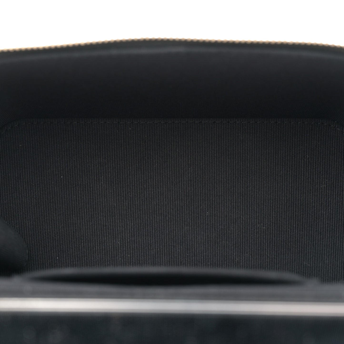 Lambskin Quilted Small Top Handle Vanity Case With Chain Black