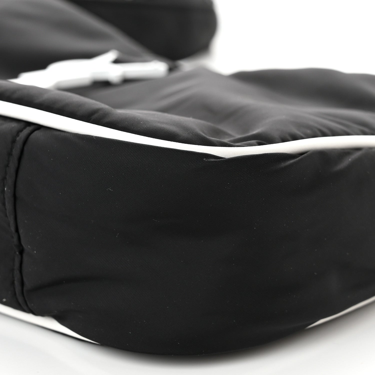 Saint Laurent Econyl Nylon Le 5 A 7 Hobo Black White 10 of 10