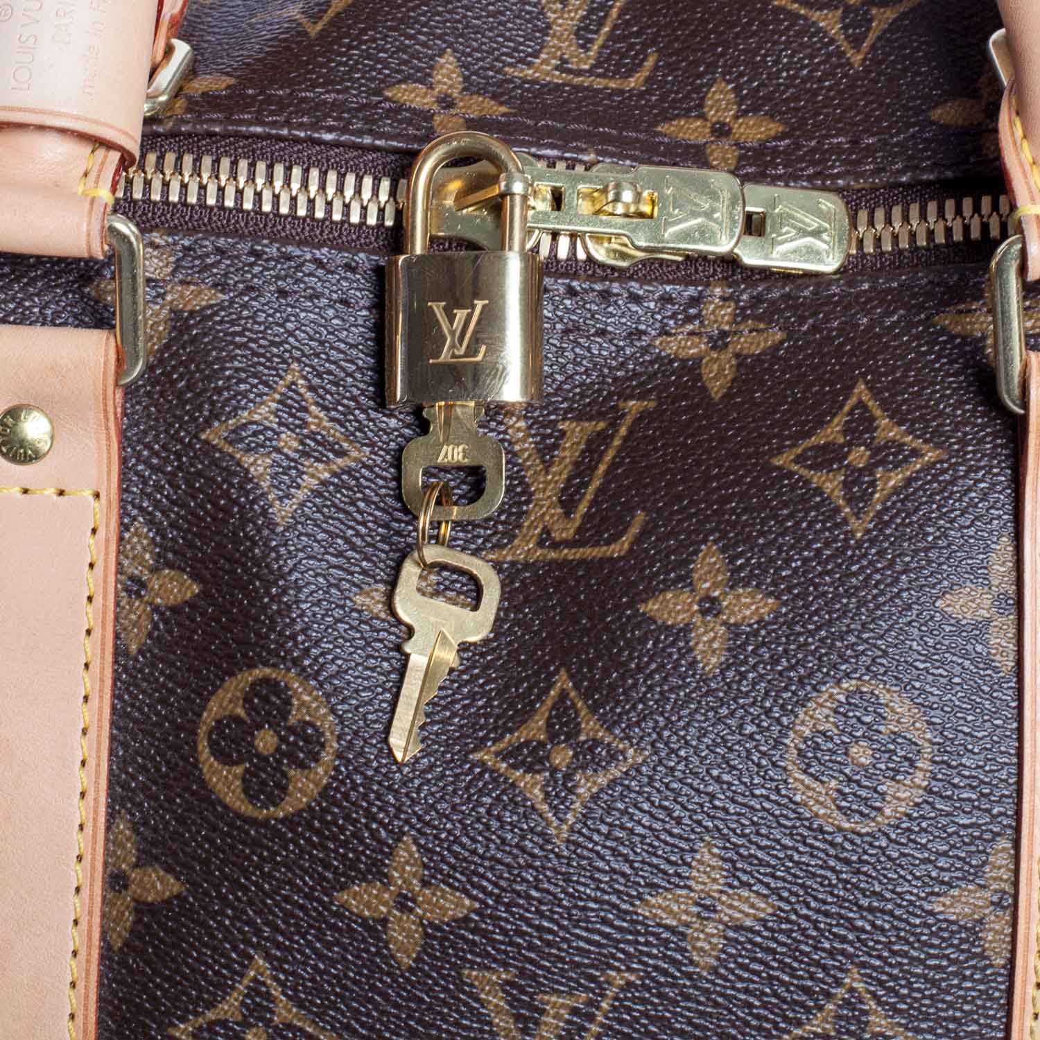 Louis Vuitton Monogram Keepall 60 9 of 11